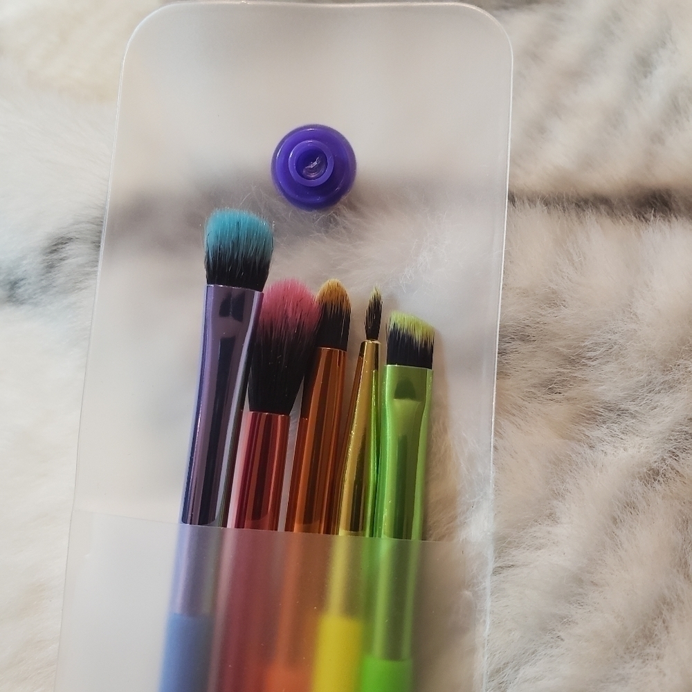 Lavish Neon Makeup Brush Set New